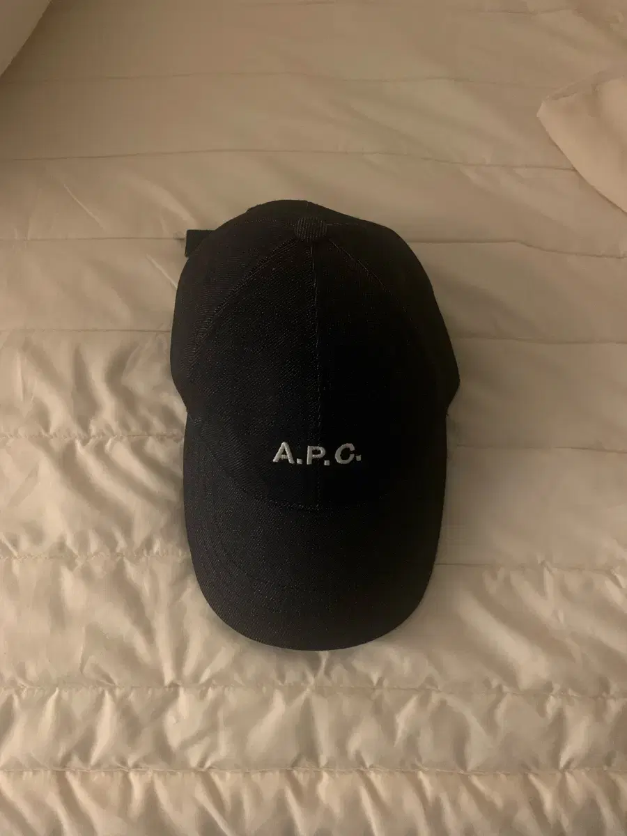 아페쎄 A.P.C 시그니처 찰리 베이스볼 캡모자